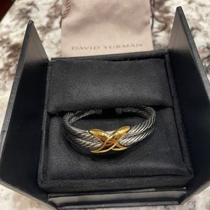 David Yurman Two Tone X Double
Cable Bracelet!